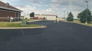 Best Driveway Grading and Leveling  in Shorewood, MN